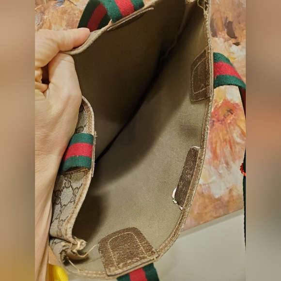 Authentic Gucci coated canvas and leather shopper tote - Picture 4 of 8